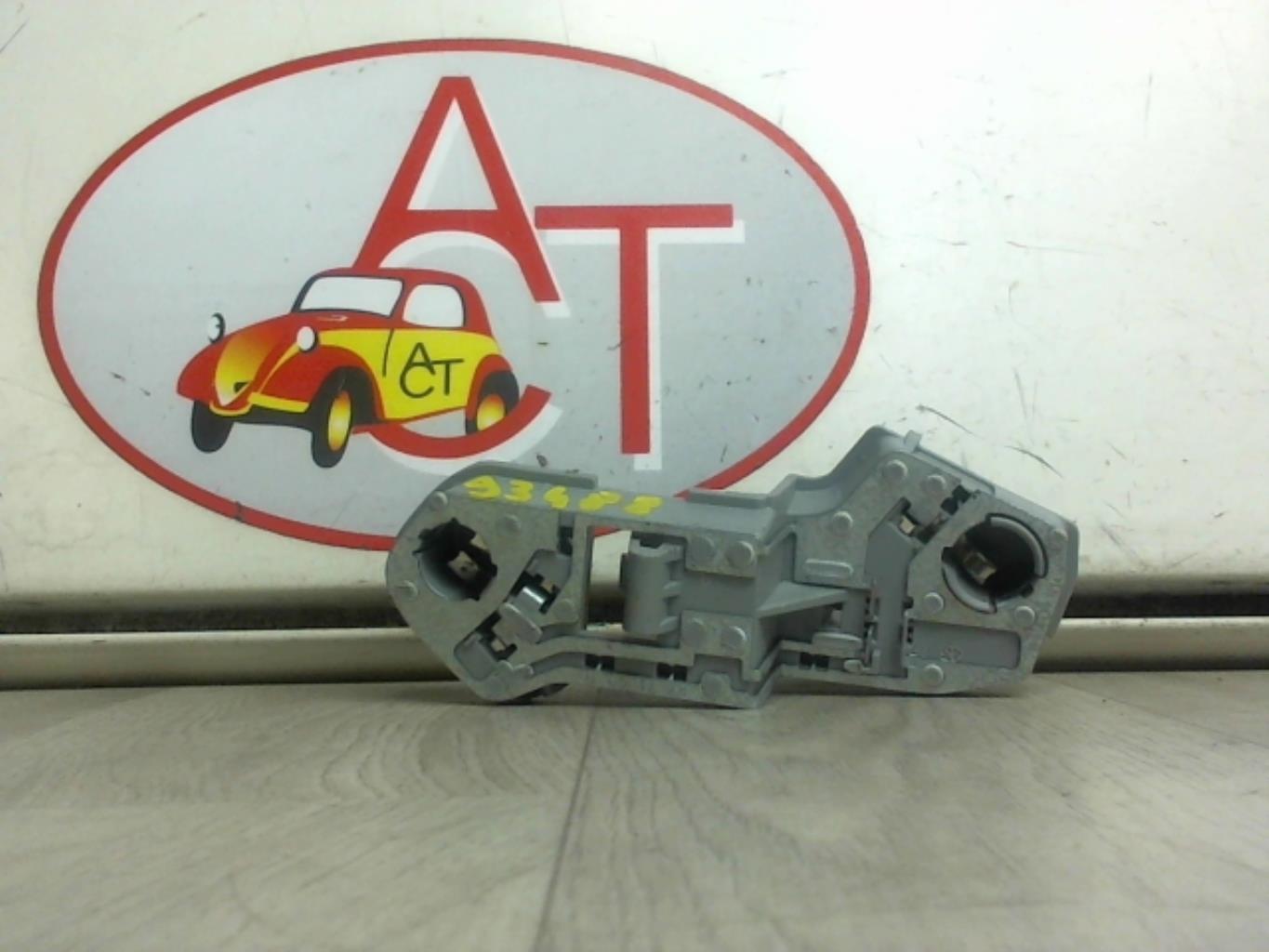Base portalampade fanale posteriore sinistro VOLVO C 30 PHASE 1 Diésel - 1