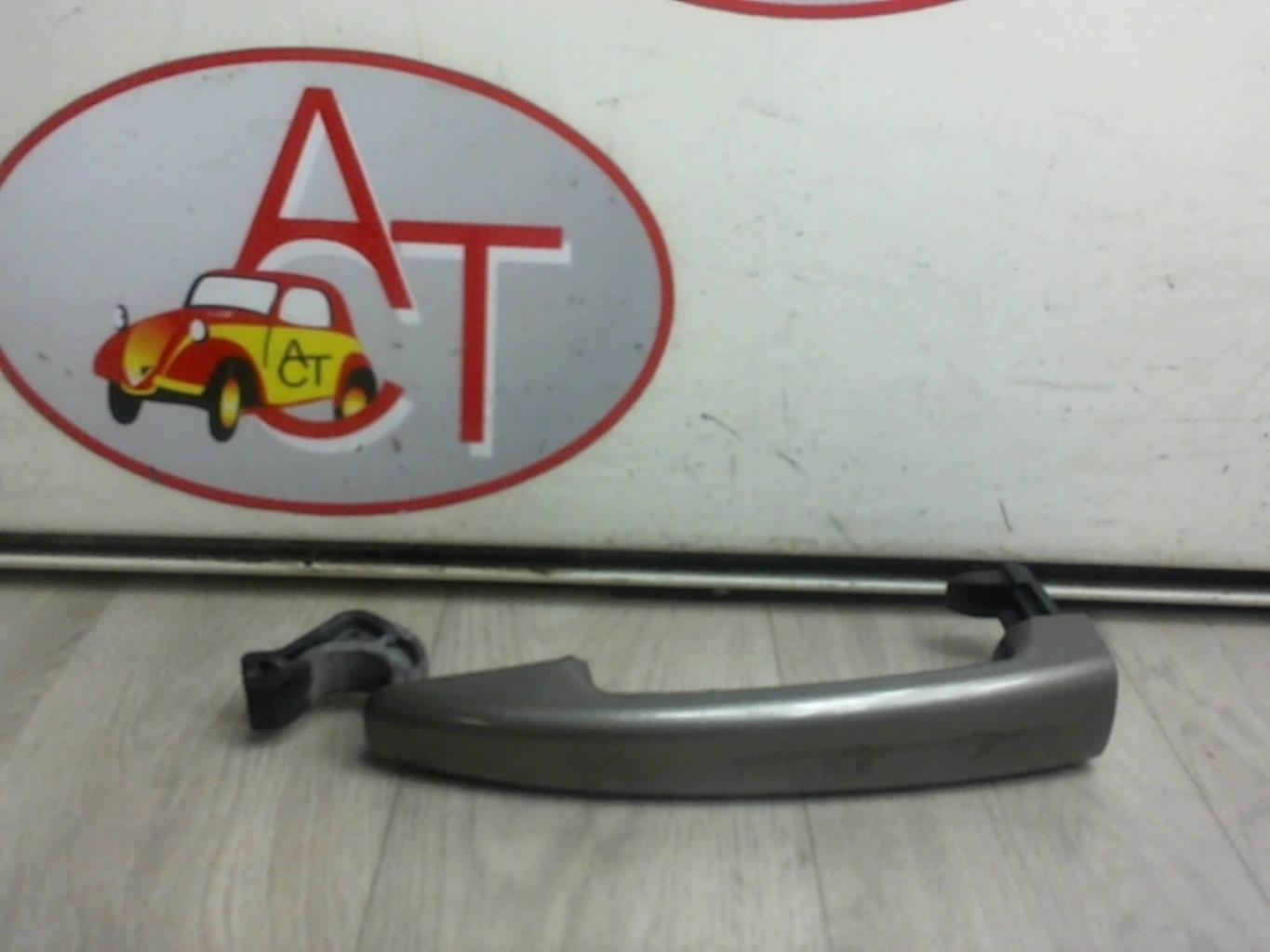 Maniglia portiera anteriore sinistra CITROEN C4 GRAND PICASSO 1 Diésel - 1