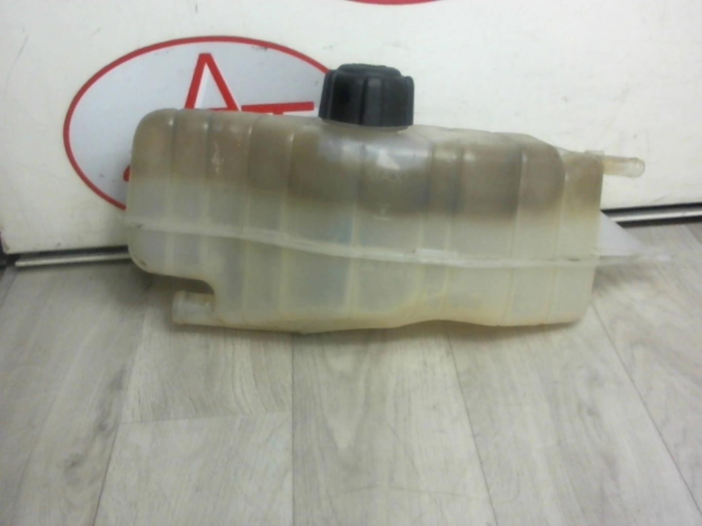 Vase d'expansion RENAULT CLIO 3 PHASE 2 Essence - 1