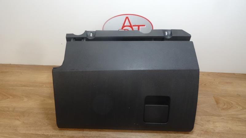 Boite a gants OPEL ASTRA H PHASE 1 BREAK Diesel - 1