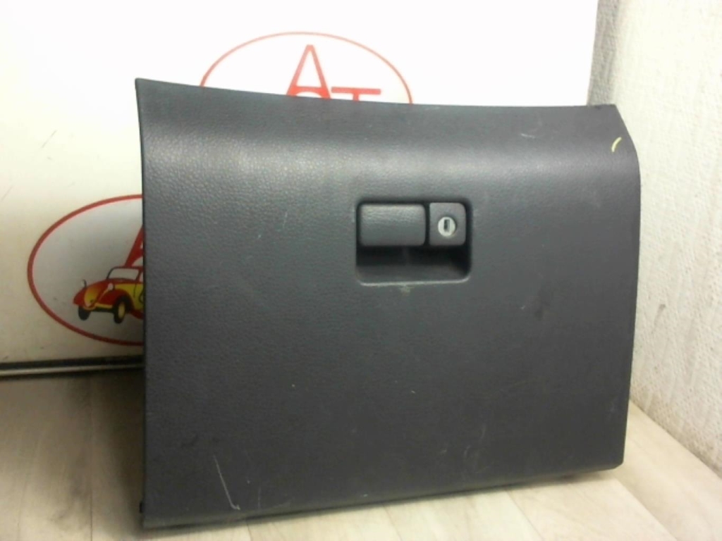 Boite a gants SUZUKI LIANA Diesel - 1