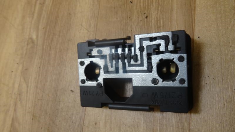 Base portalampade fanale posteriore destro CITROEN XANTIA PHASE 1 Diésel - 1