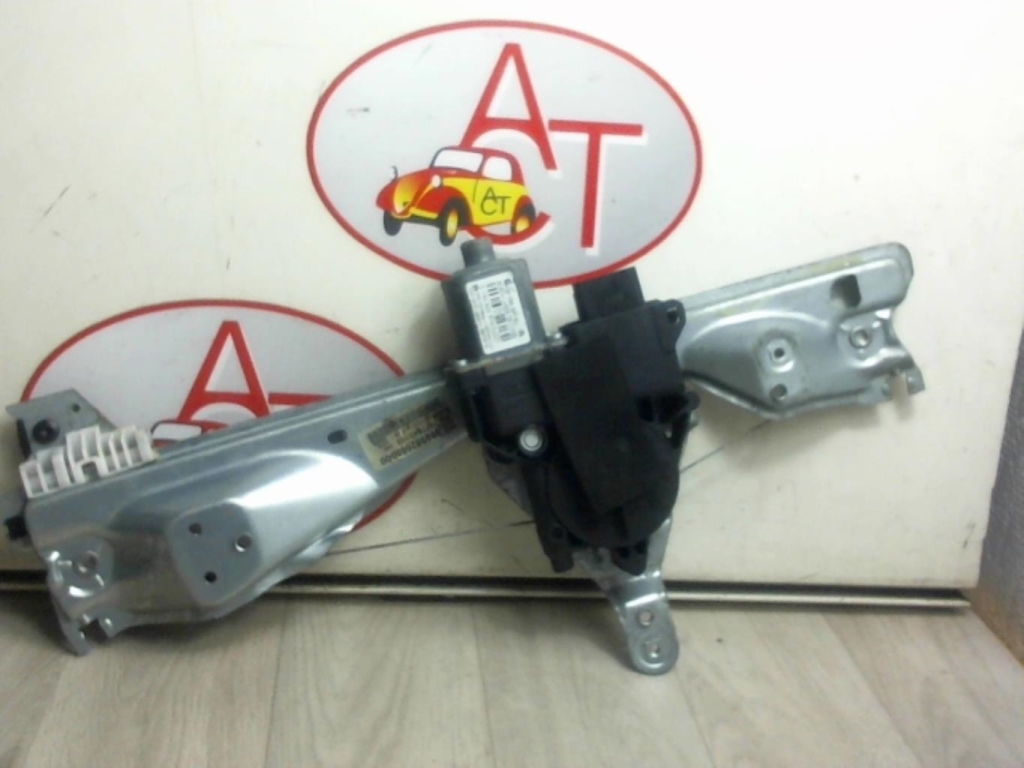 Alzacristalli elettrico posteriore destro PEUGEOT 308 1 PHASE 1 Diésel - 1