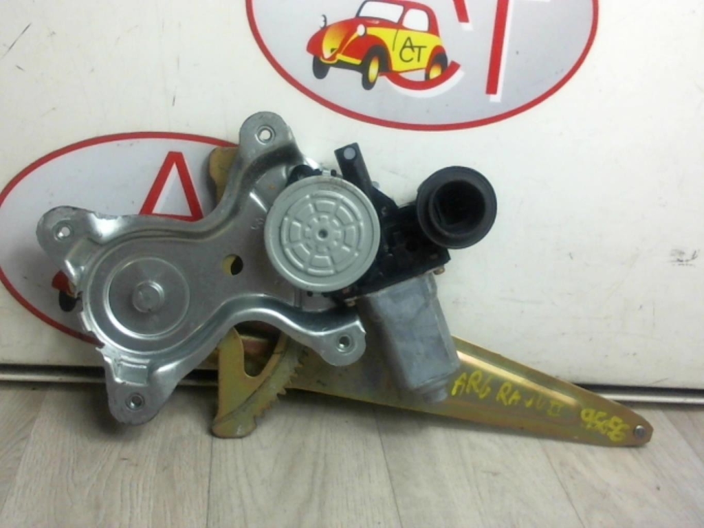 Alzacristalli elettrico posteriore sinistro TOYOTA RAV4 2 PHASE 1 Diésel - 1