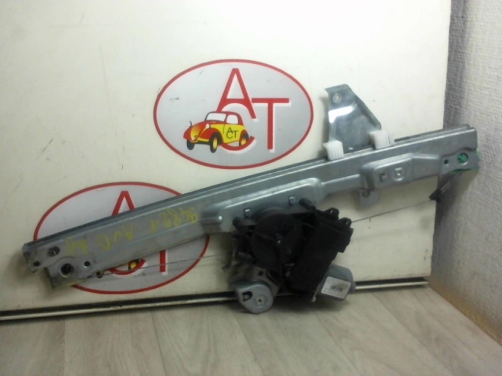 Alzacristalli elettrico anteriore destro PEUGEOT 308 1 PHASE 1 Diésel - 1