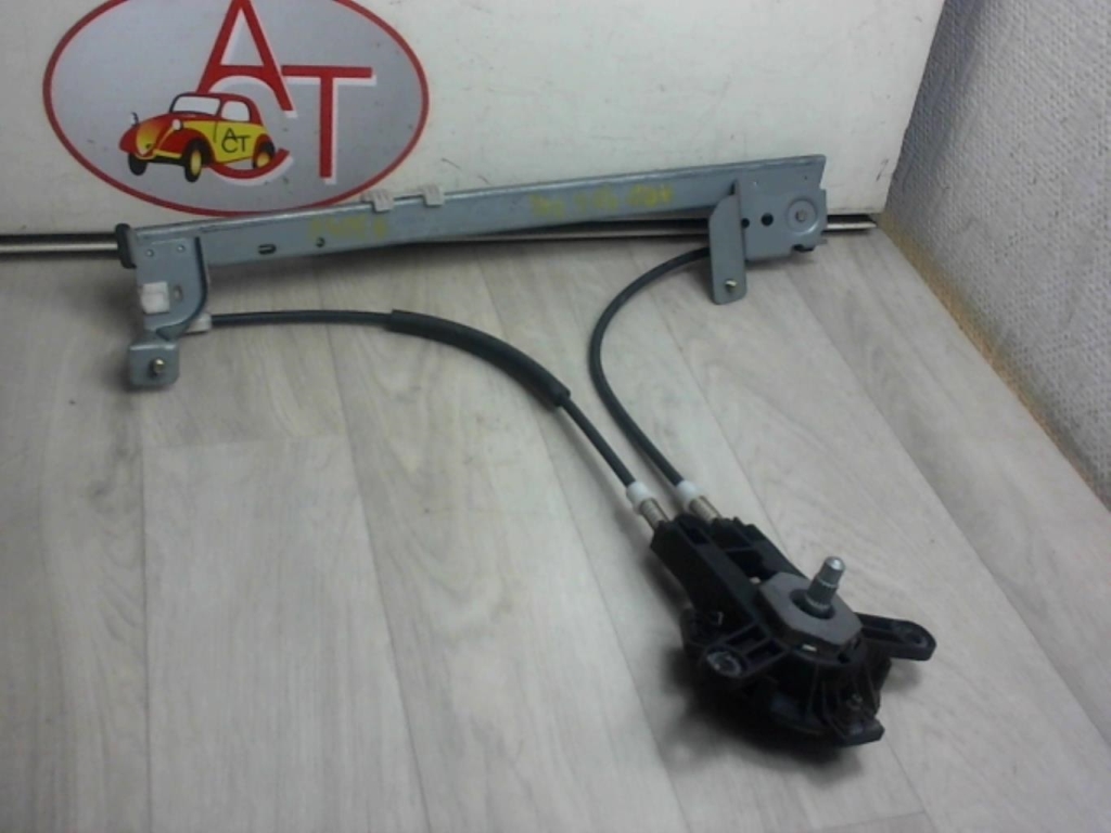Alzacristalli manuale posteriore destro PEUGEOT 106 PHASE 2 Diésel - 1