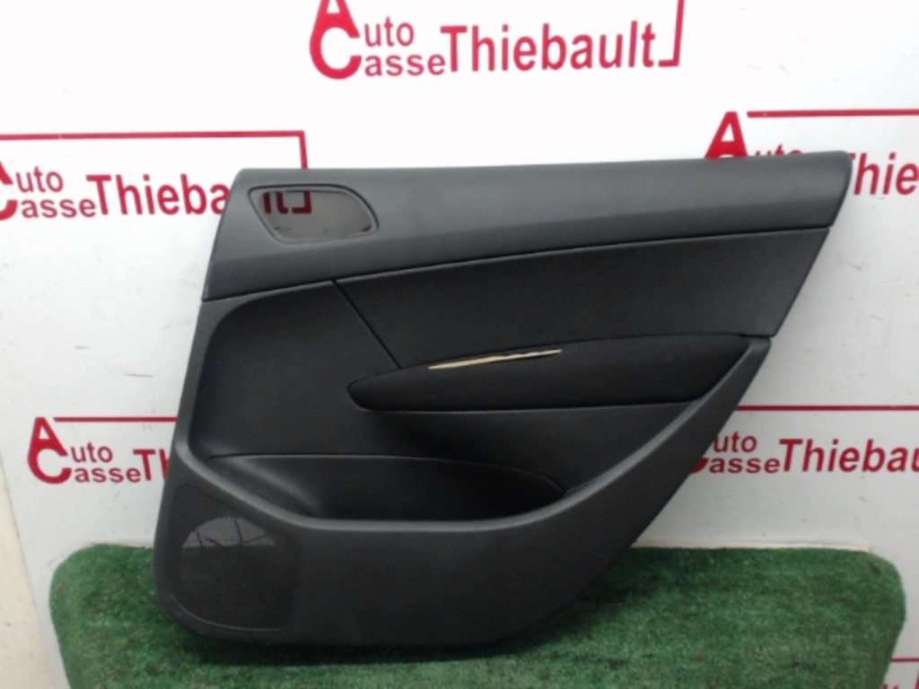 Pannello portiera posteriore destro PEUGEOT 308 1 PHASE 1 Diésel - 1