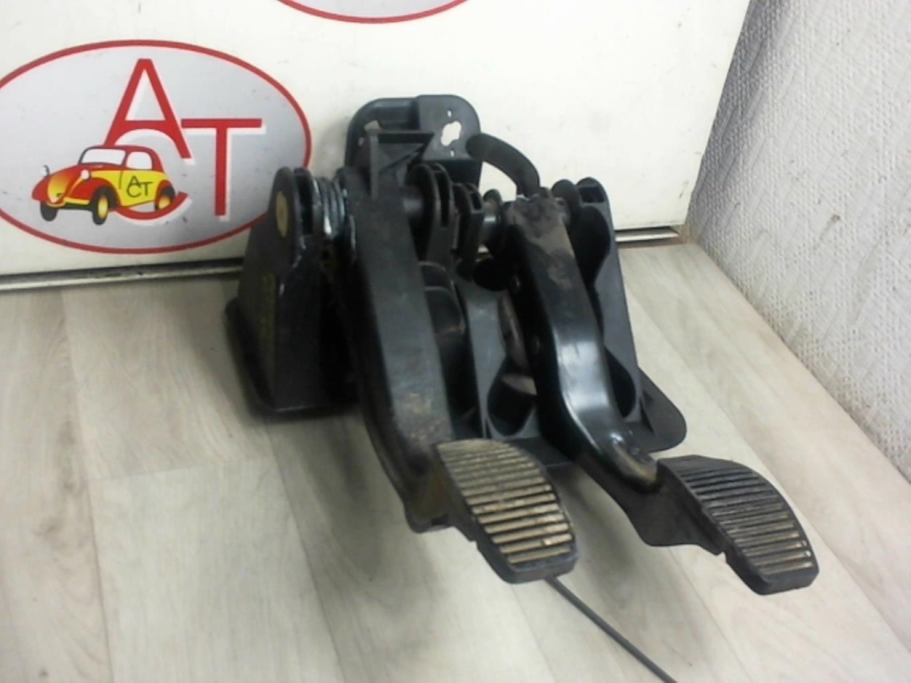 Pedalier FIAT PANDA 2 PHASE 2 Essence - 1