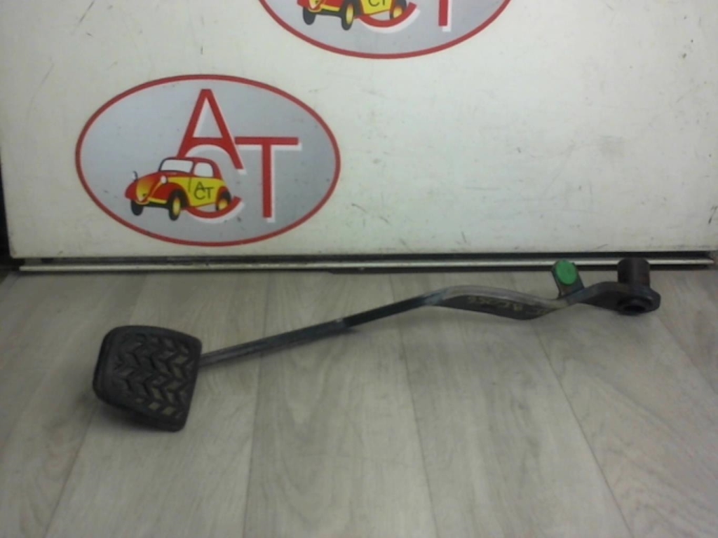 Pedale del freno TOYOTA RAV4 2 PHASE 1 Diésel - 1