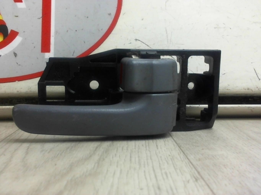 Maniglia interna posteriore destra TOYOTA RAV4 2 PHASE 1 Diésel - 1