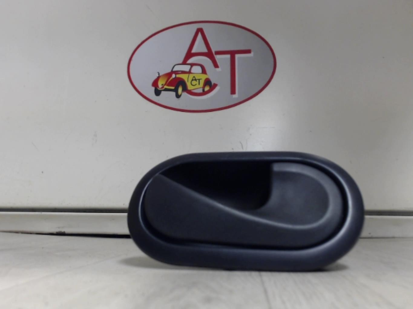 Maniglia interna anteriore destra RENAULT CLIO 3 PHASE 2 Diésel - 1