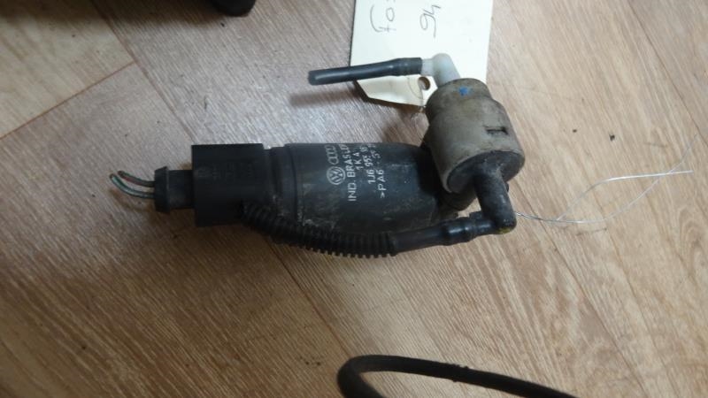 Pompa lavacristalli anteriore VOLKSWAGEN FOX Gasolina - 1