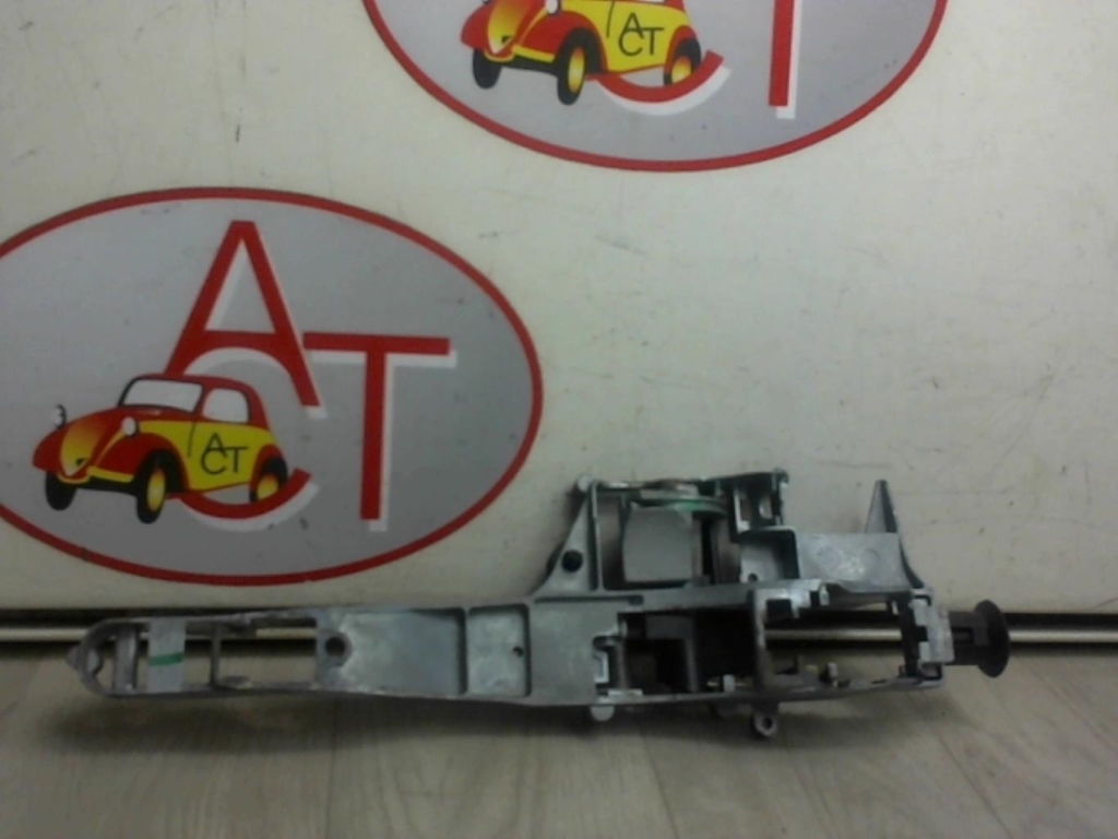 Supporto maniglia portiera posteriore sinistra CITROEN C4 PICASSO 1 Diésel - 1