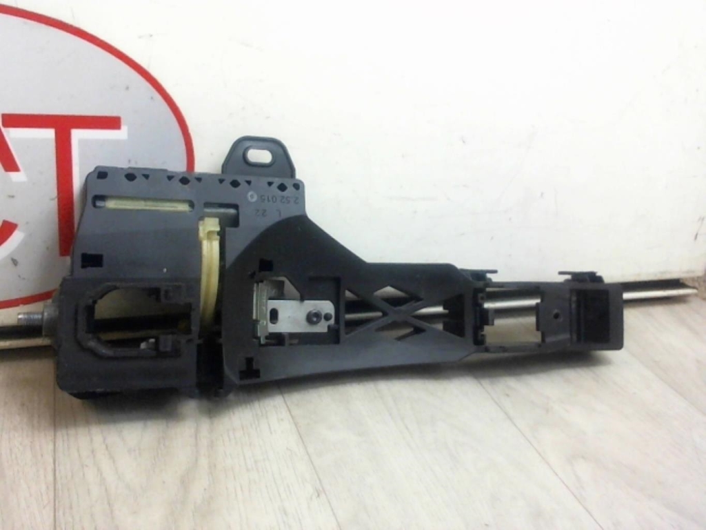 Support poignee porte avant gauche RENAULT MEGANE 4 PHASE 1 Essence - 1