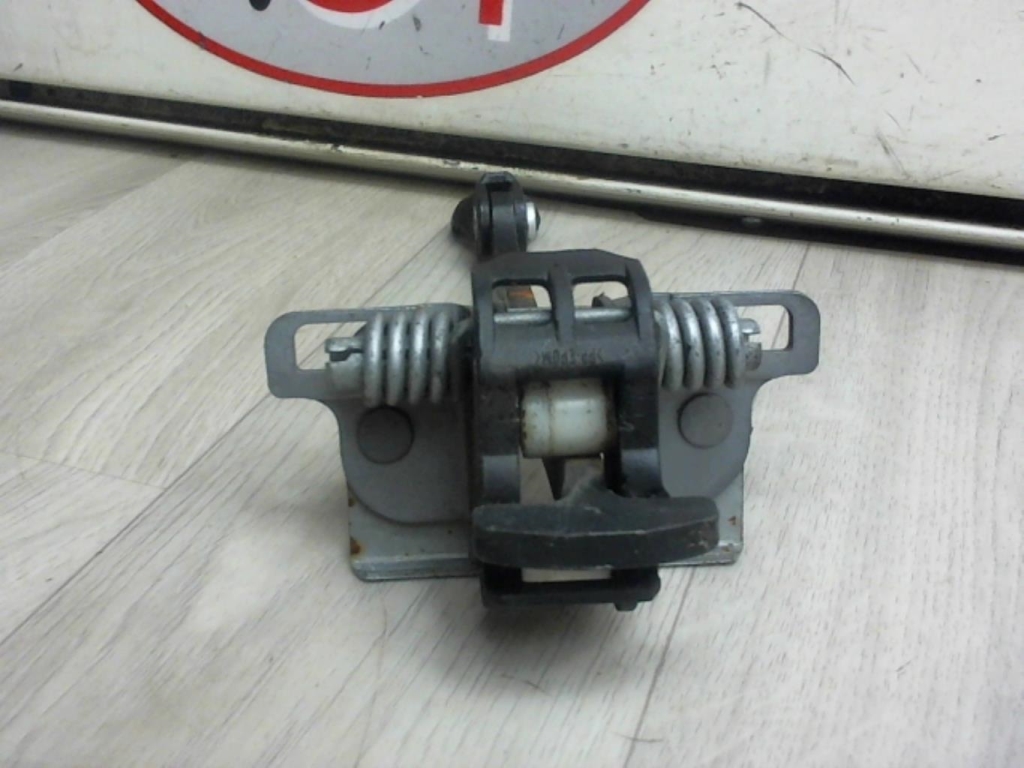 Tirante portiera posteriore destro PEUGEOT 308 1 PHASE 1 Diésel - 1