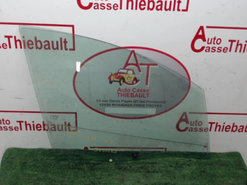 Vetro anteriore destro RENAULT CLIO 4 PHASE 1 BREAK Diésel - 1