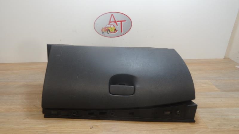 Boite a gants RENAULT MEGANE 3 PHASE 1 COUPE Diesel - 1