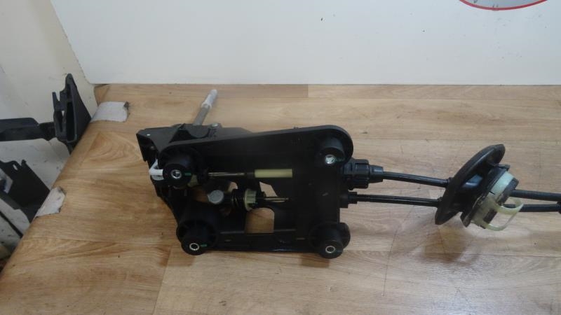 Cable levier de vitesses PEUGEOT 208 1 PHASE 2 Diesel - 1