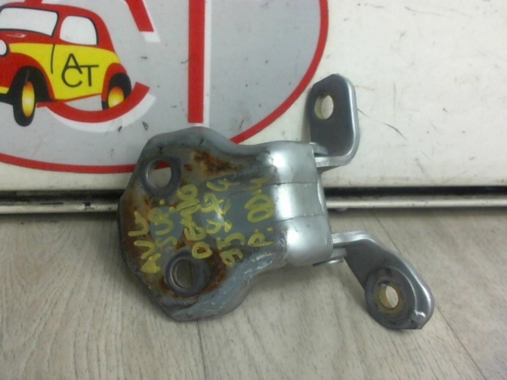 Charniere de porte avant gauche MAZDA DEMIO PHASE 1 BREAK Essence - 1