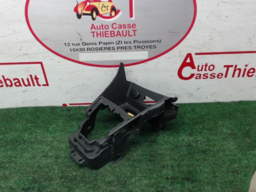 Consolle centrale (interno in plastica) RENAULT CLIO 4 PHASE 1 Diésel - 1