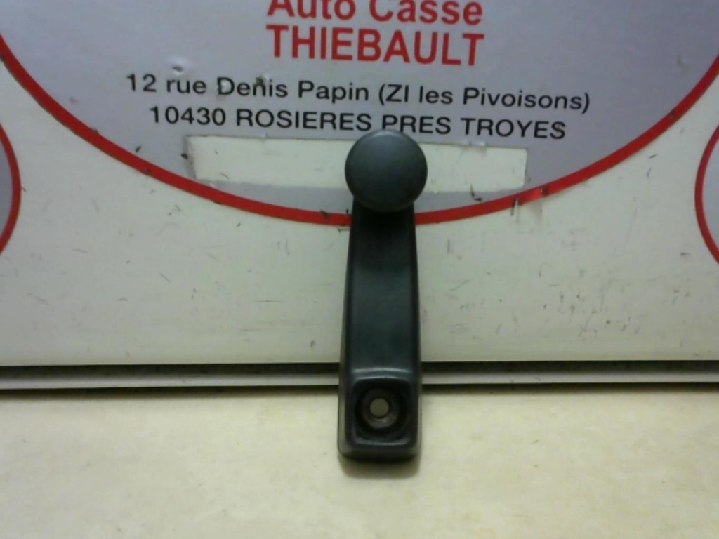 Manivelle de leve vitre RENAULT R6 Essence - 1