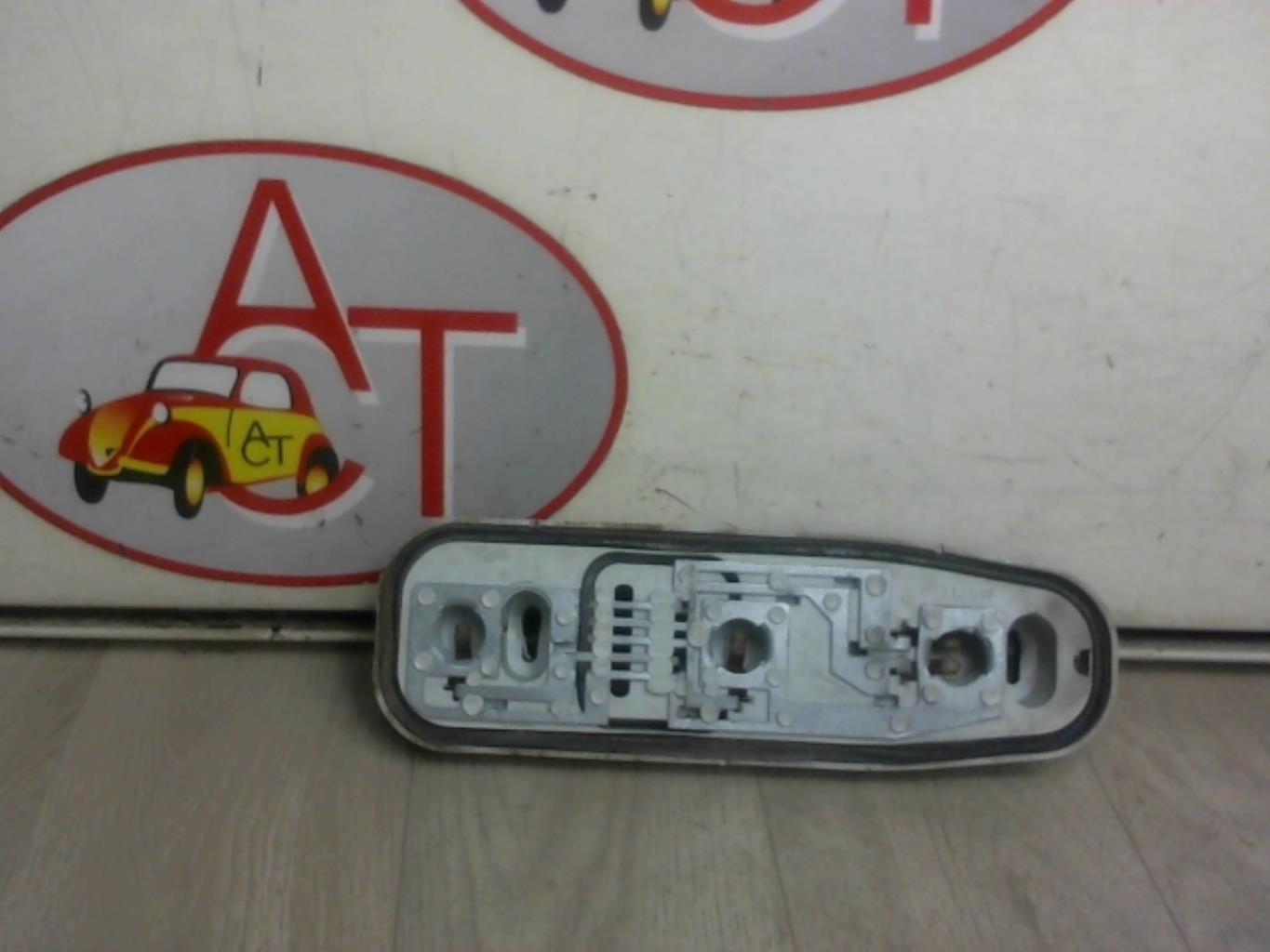 Base portalampade fanale posteriore destro RENAULT TWINGO 1 PHASE 3 Gasolina - 1