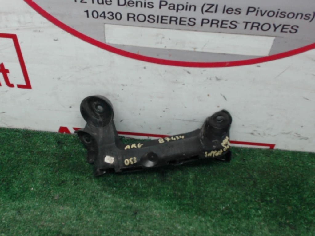 Support de pare chocs arriere CITROEN DS3 Essence - 1