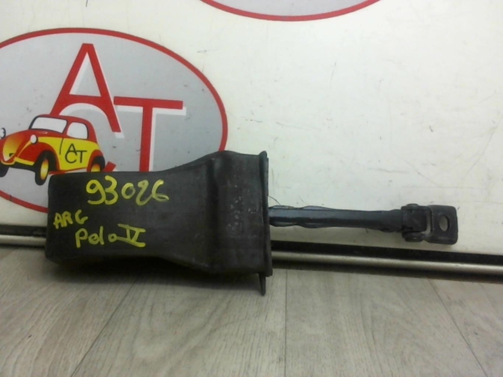 Tirante portiera posteriore sinistro VOLKSWAGEN POLO 5 PHASE 1 Diésel - 1