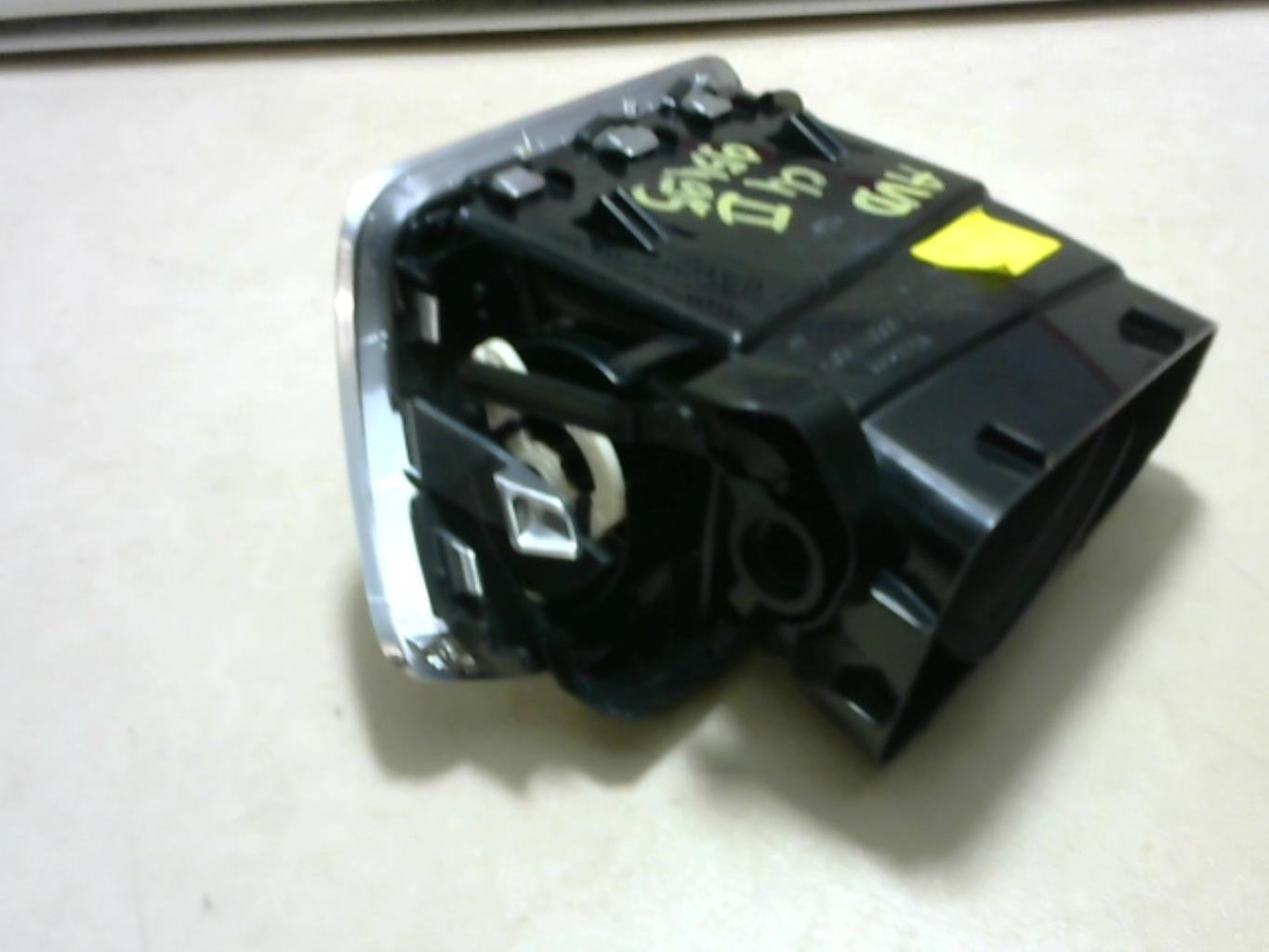 Bocchetta aerazione cruscotto anteriore destra CITROEN C4 2 PHASE 1 Diésel - 1