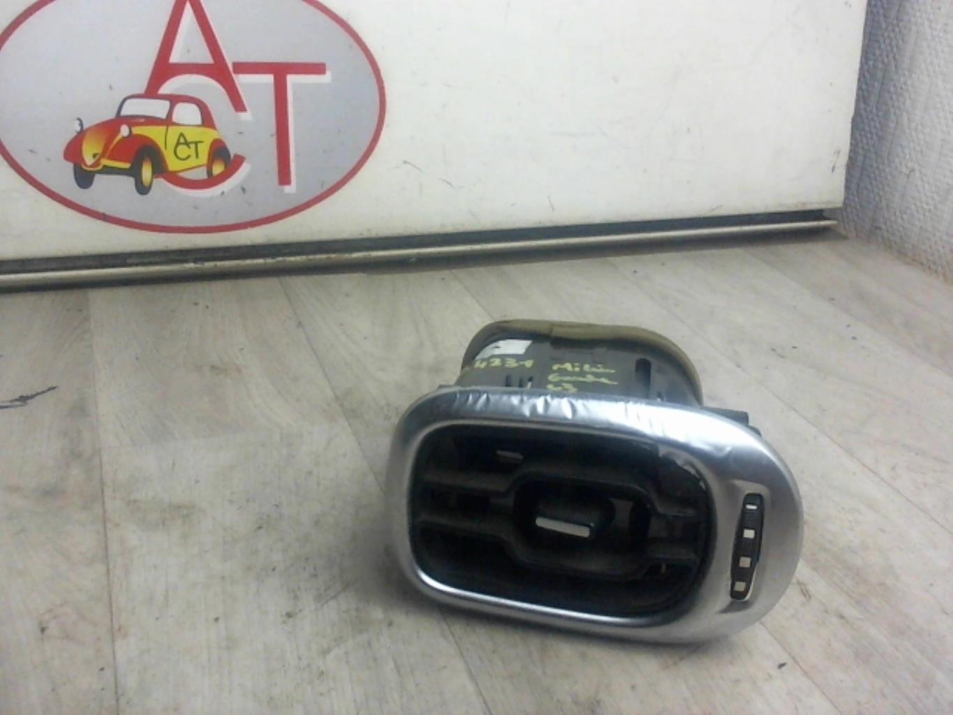 Bocchetta aerazione cruscotto anteriore sinistra CITROEN C3 PICASSO PHASE 1 Diésel - 1