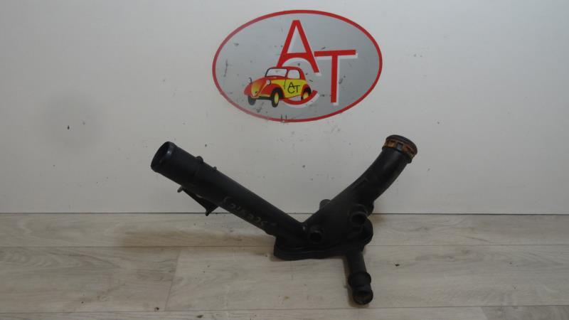 Boitier eau RENAULT SCENIC 3 PHASE 3 Diesel - 1