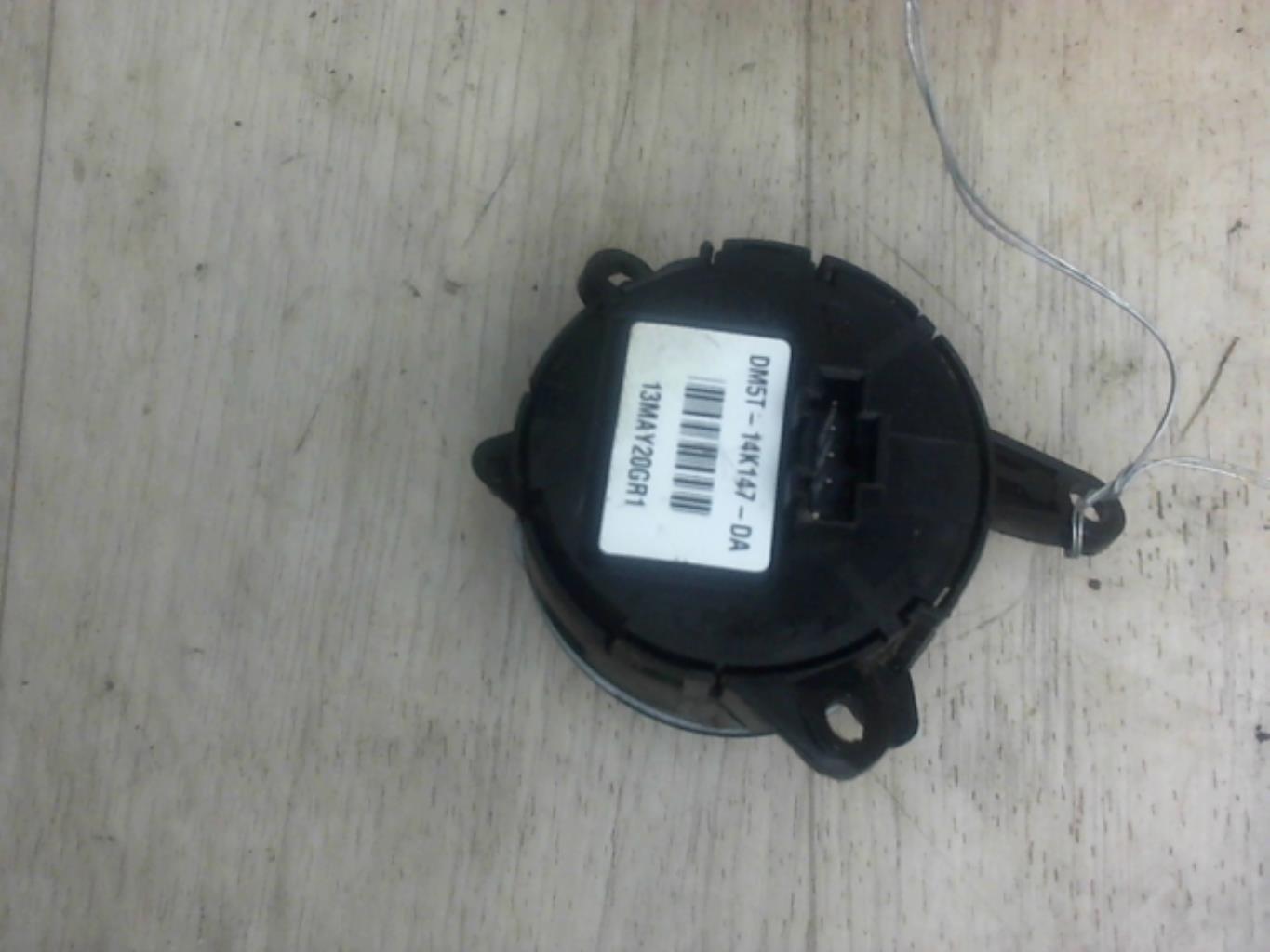 Commande autoradio FORD FOCUS 3 PHASE 1 Essence - 1