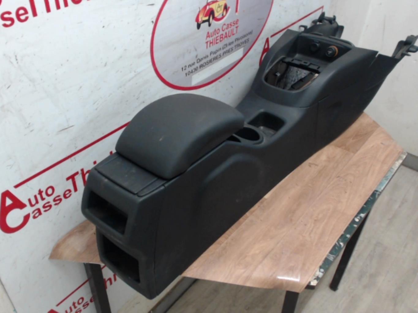 Console central (interieur plastique) CITROEN C4 2 PHASE 1 Diesel - 1