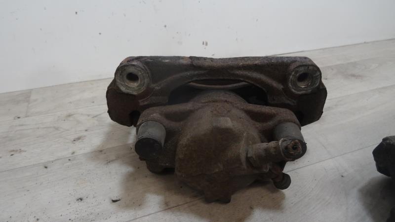 Pinza freni anteriore sinistra RENAULT MEGANE 3 PHASE 1 Diésel - 1