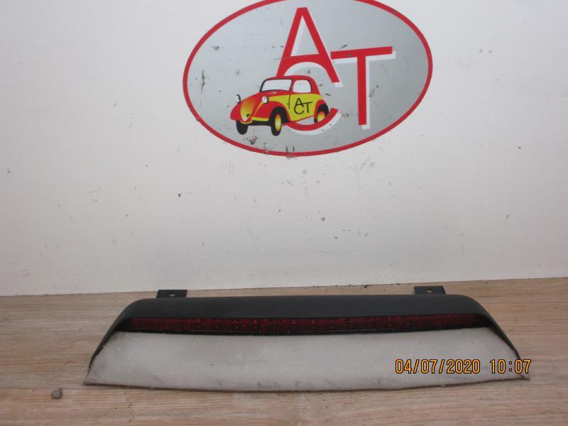 Luce stop centrale VOLKSWAGEN BORA Gasolina - 1
