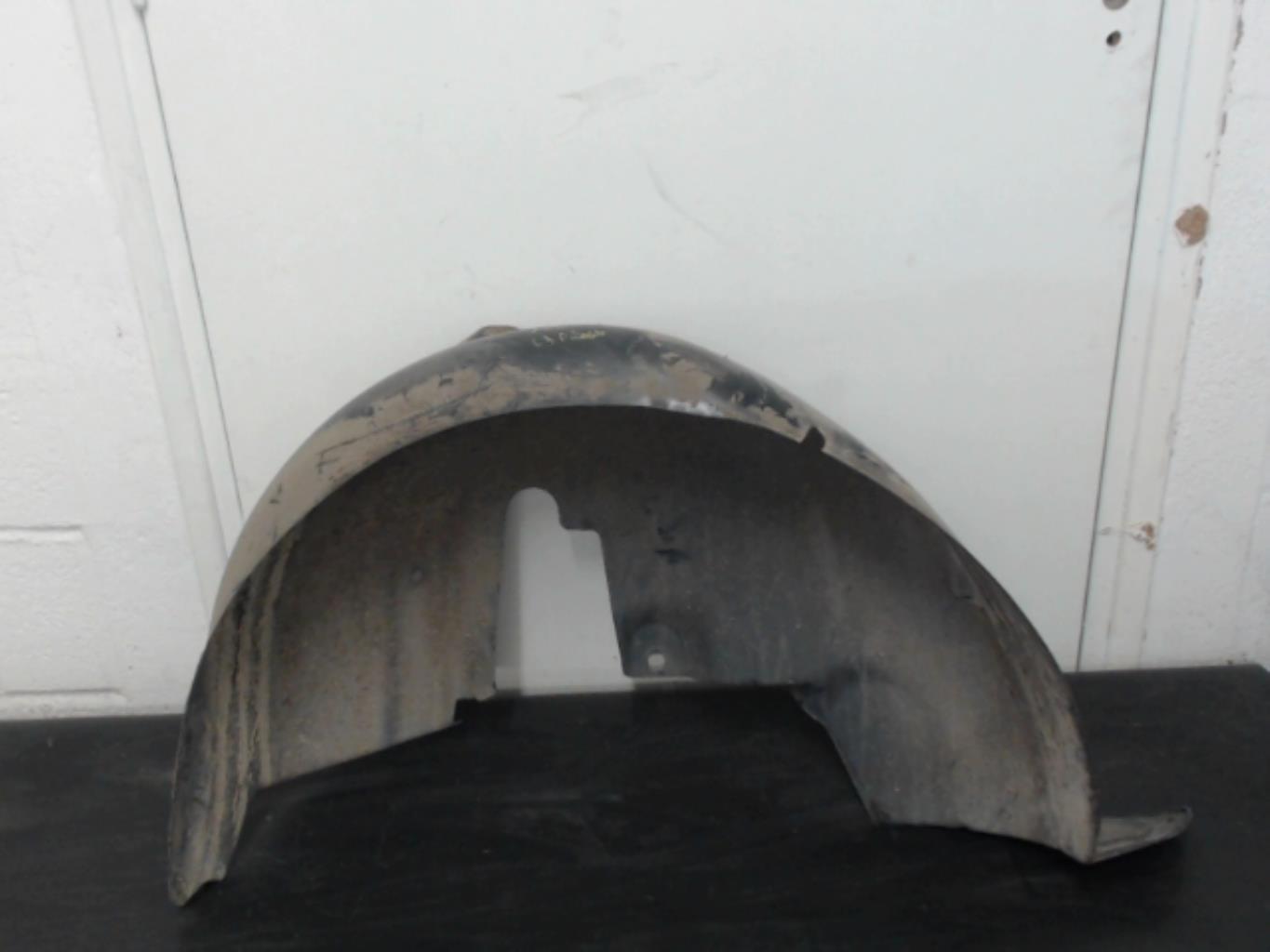 Parasale posteriore sinistro CITROEN C3 PICASSO PHASE 2 Diésel - 1