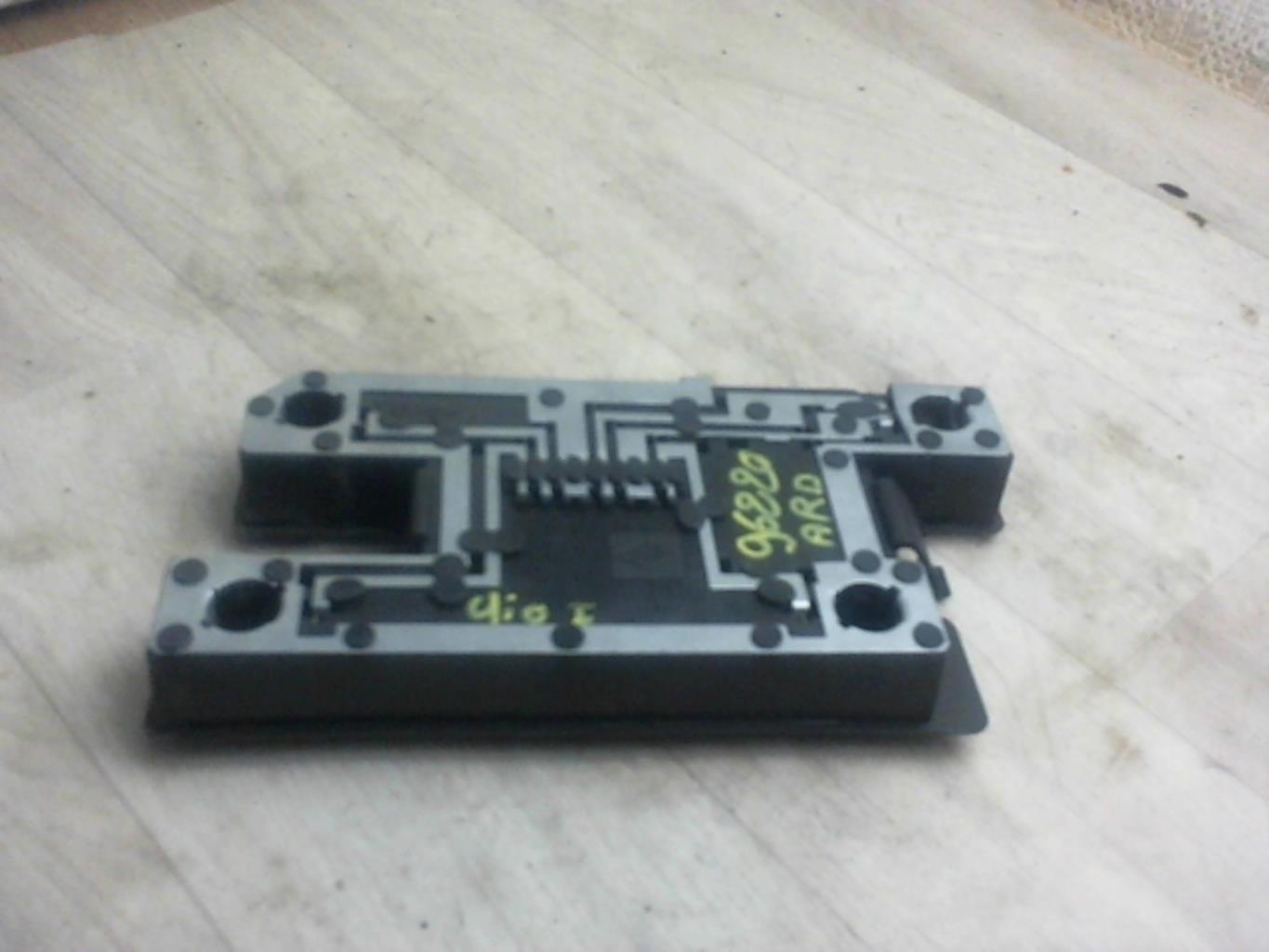 Base portalampade fanale posteriore destro RENAULT CLIO 1 PHASE 1 Gasolina - 1