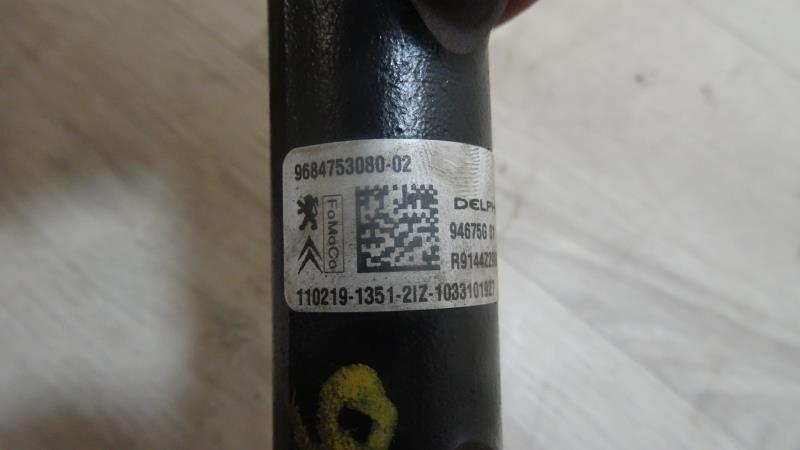 Rampe injection CITROEN C4 2 Diesel - 1