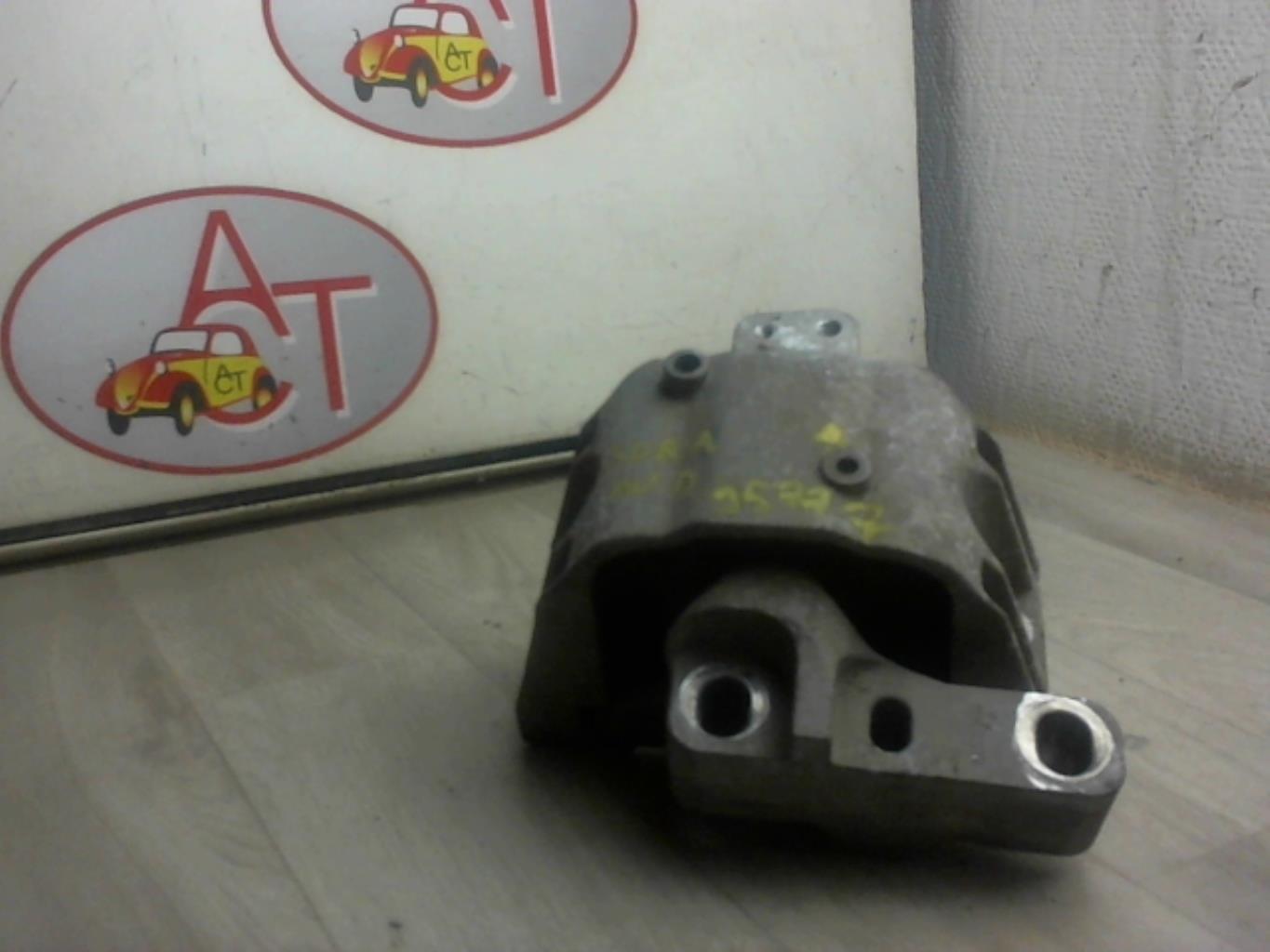 Supporto motore destro VOLKSWAGEN BORA Gasolina - 1