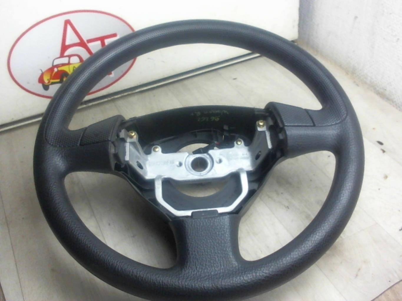 Volant SUZUKI WAGON-R PHASE 2 Essence - 1