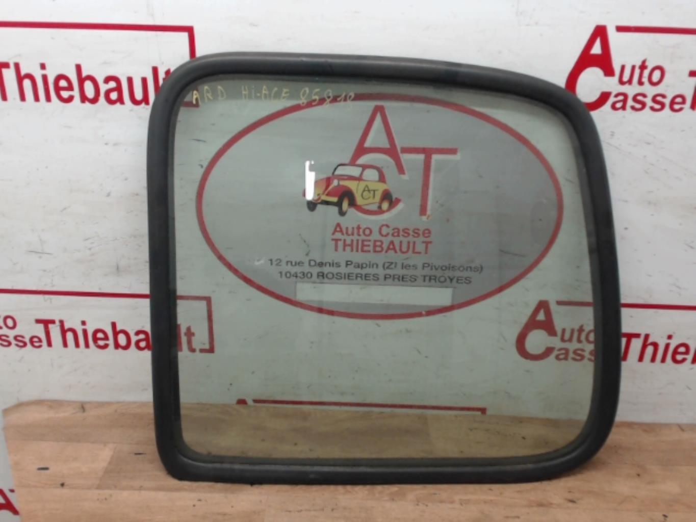 Custode arriere droit TOYOTA LITE-ACE 3  - 1