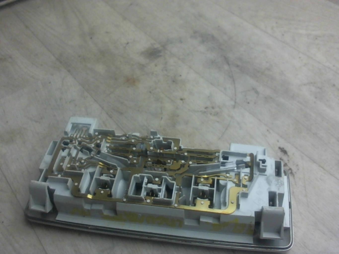 Eclairage de plafonnier RENAULT LAGUNA 3 PHASE 2 Diesel - 1