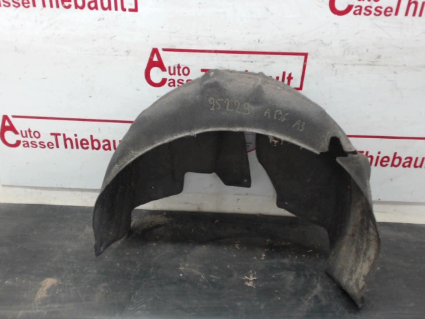 Pare boue arriere gauche AUDI A3 2 PHASE 1 Diesel - 1