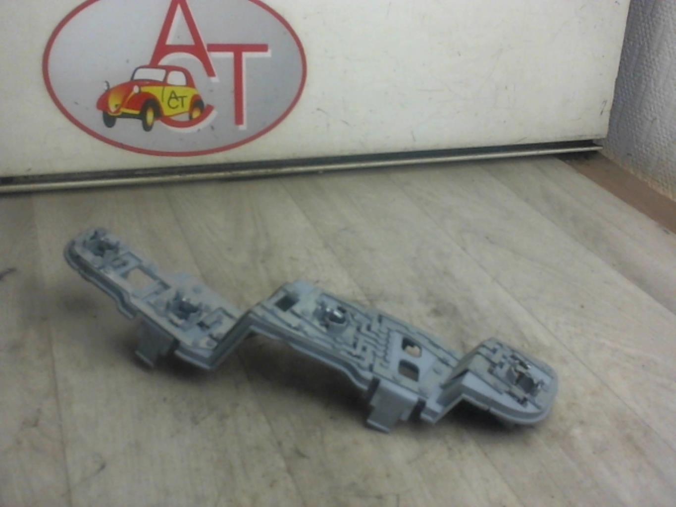 Base portalampade fanale posteriore sinistro MERCEDES CLASSE A 169 PHASE 1 Diésel - 1