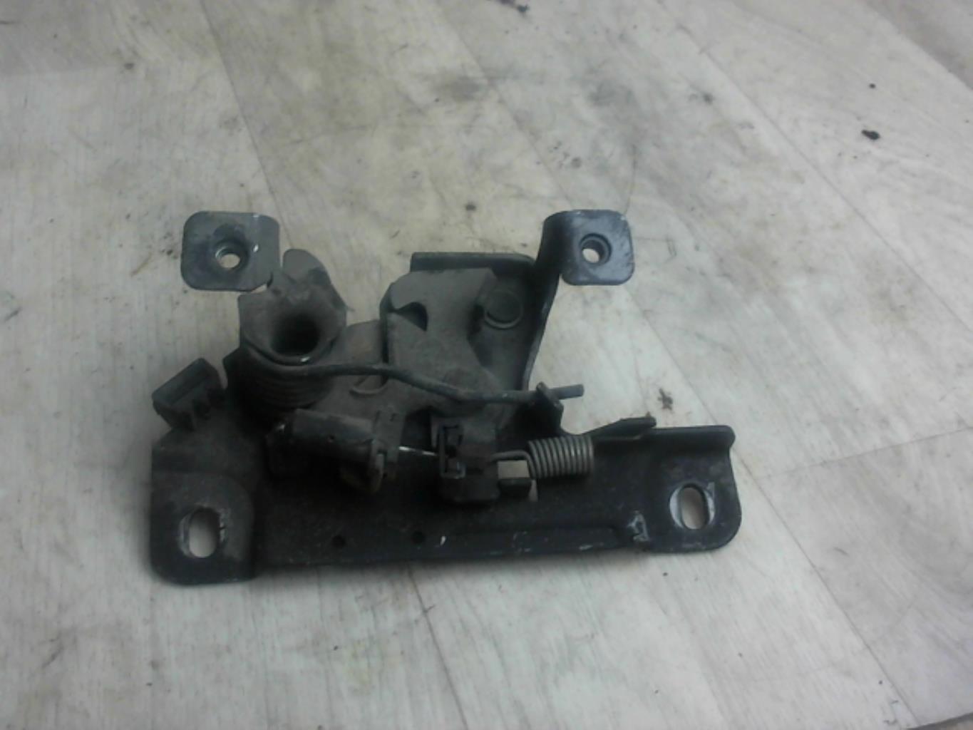 Serrure de capot SKODA FABIA 1 PHASE 2 Diesel - 1