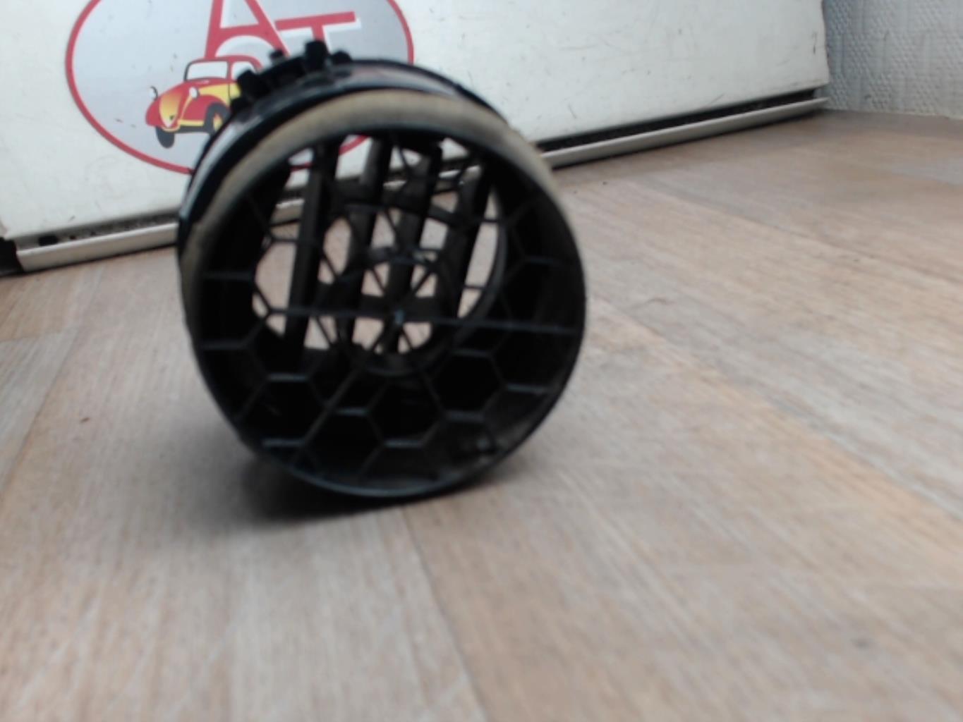 Bocchetta aerazione cruscotto anteriore sinistra TOYOTA YARIS 3 PHASE 2 Gasolina/Híbrido - 1