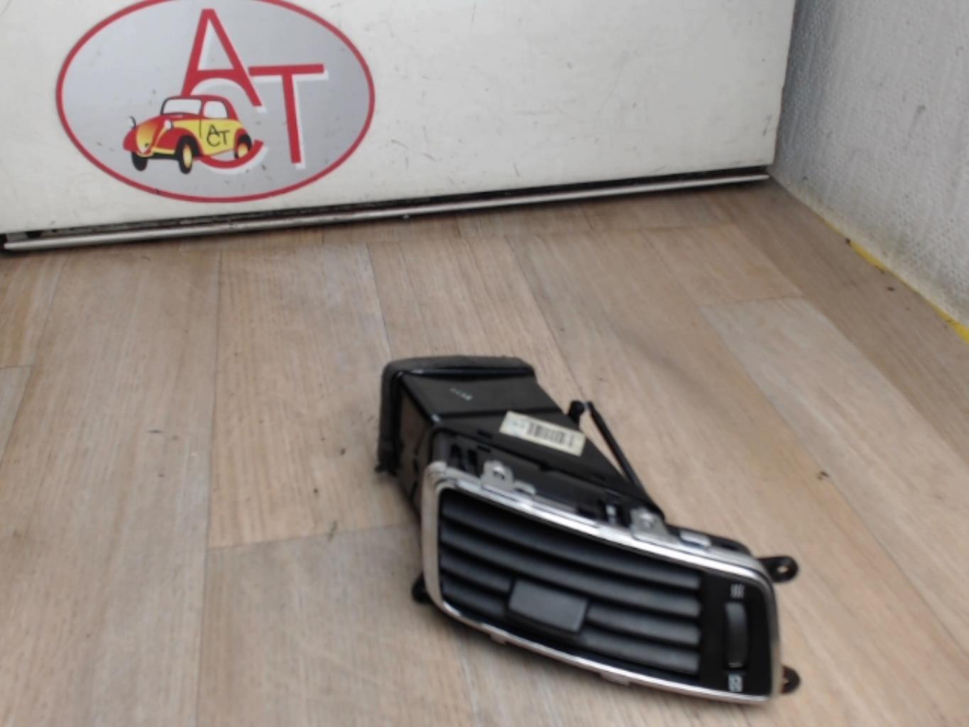 Bocchetta aerazione cruscotto HYUNDAI SONATA 2.0 TURBO D  - 1
