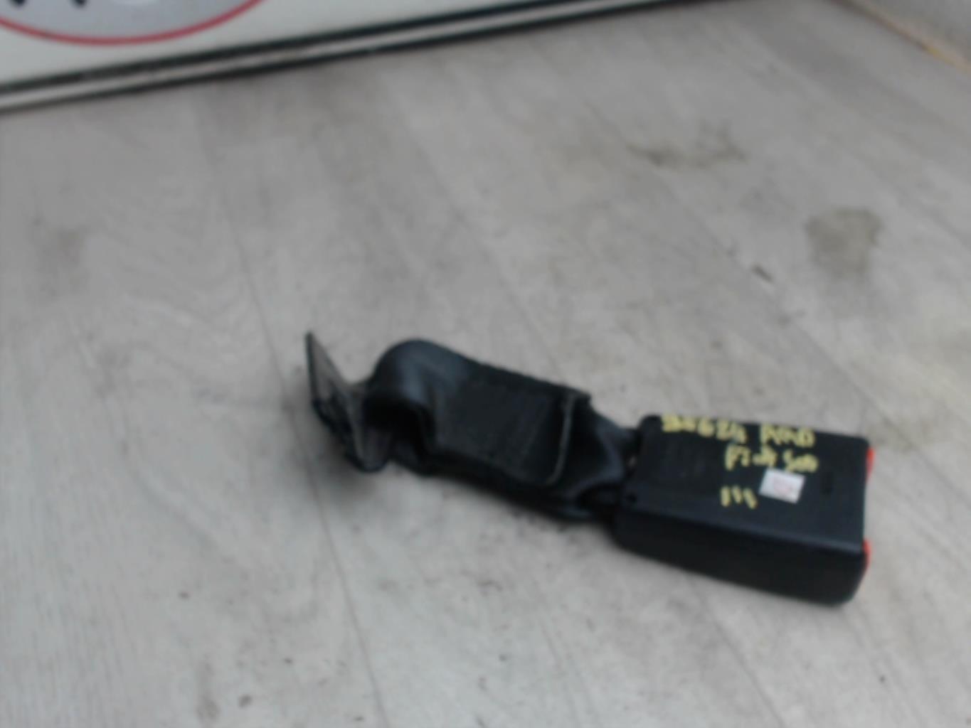 Aggancio cintura sicurezza posteriore destro FIAT 500 2 CABRIO PHASE 1 Gasolina - 1