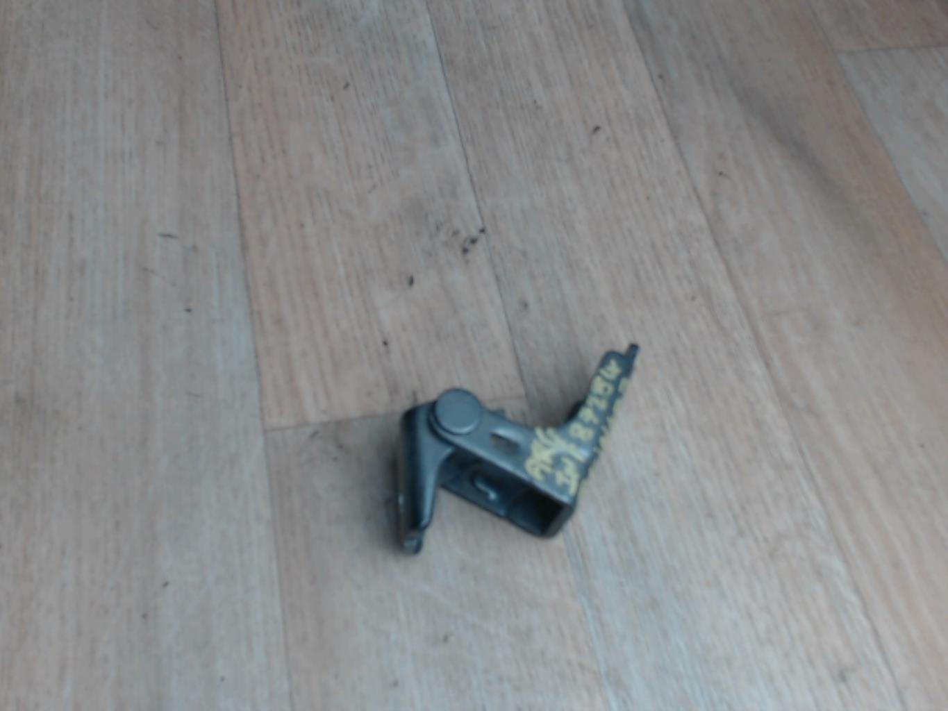 Cerniera portiera posteriore sinistra RENAULT TWINGO 3  - 1