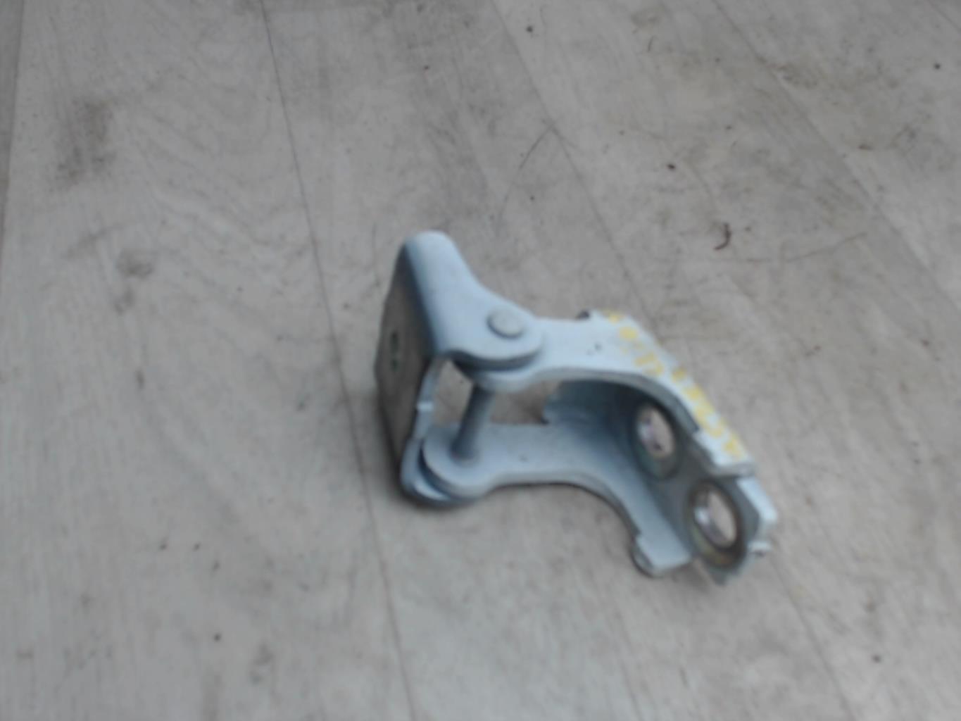 Cerniera portiera posteriore sinistra RENAULT CLIO 4 PHASE 1 Diésel - 1